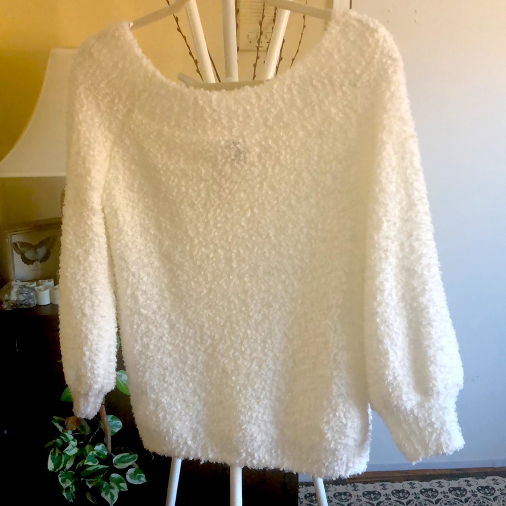 NWT Windsor Fluffy Plush White Sweater For Women-Warm and Magical Look I M - Picture 5 of 15